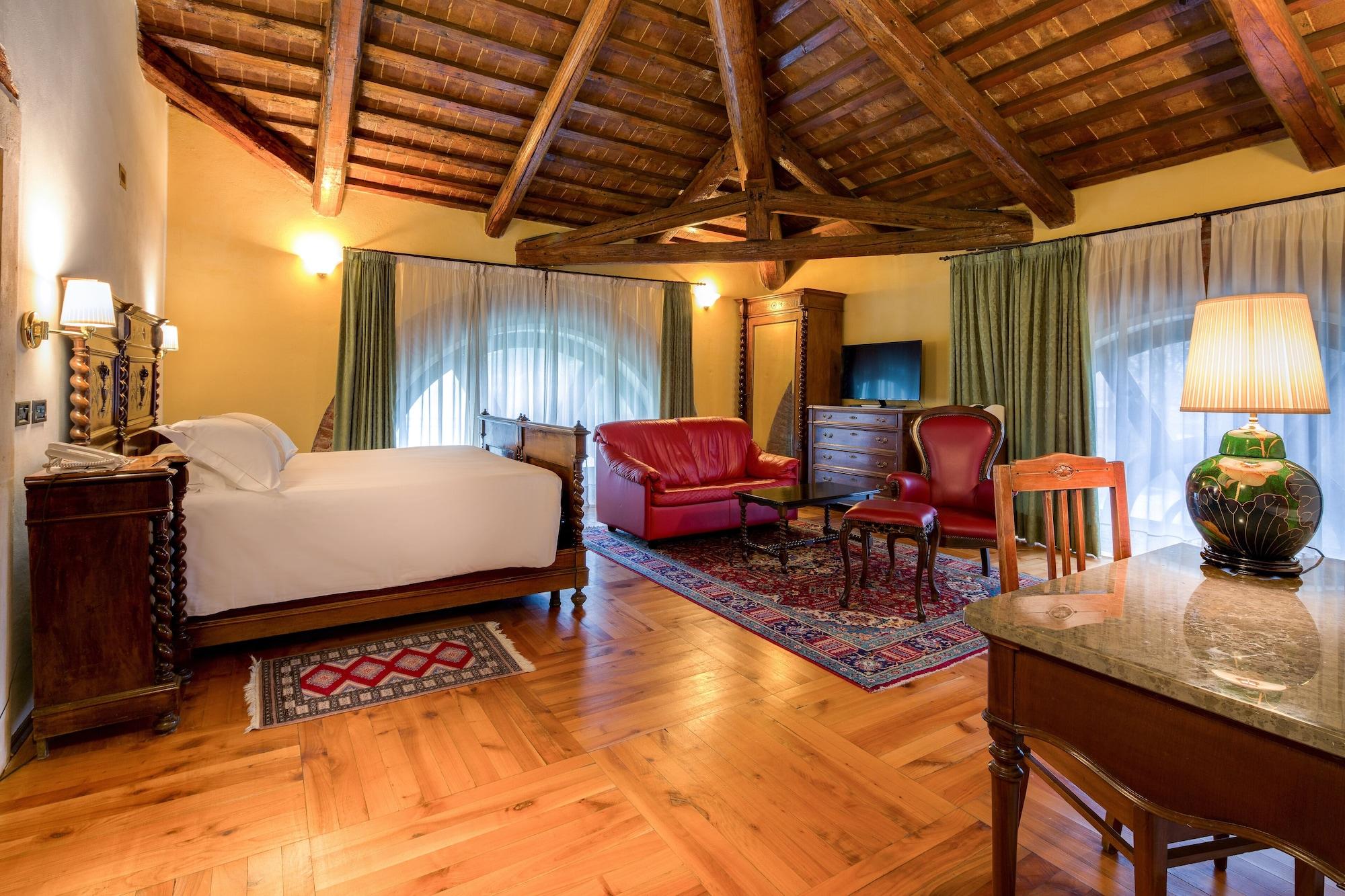 Western Tacchi Hotel