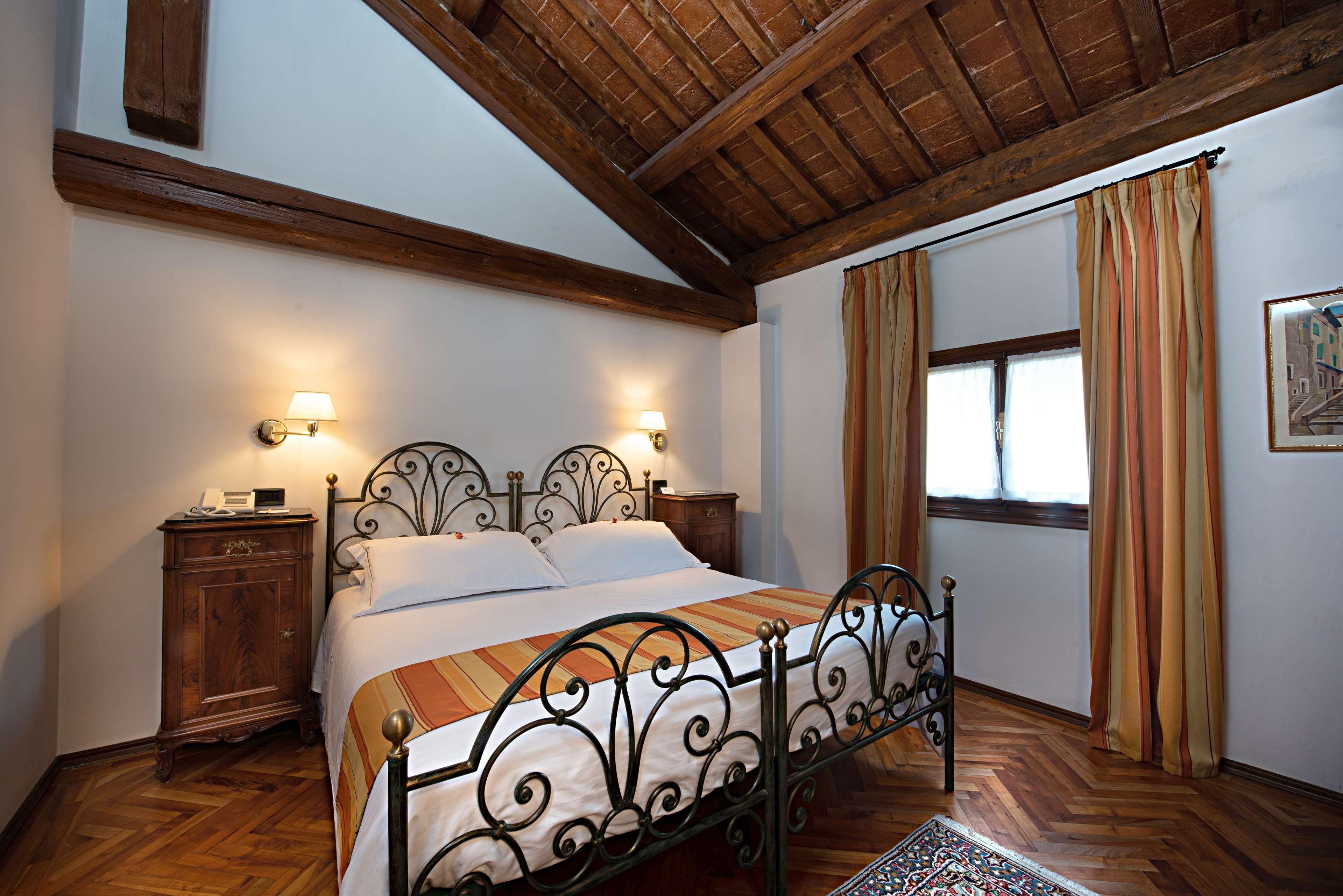Western Tacchi Hotel 4*