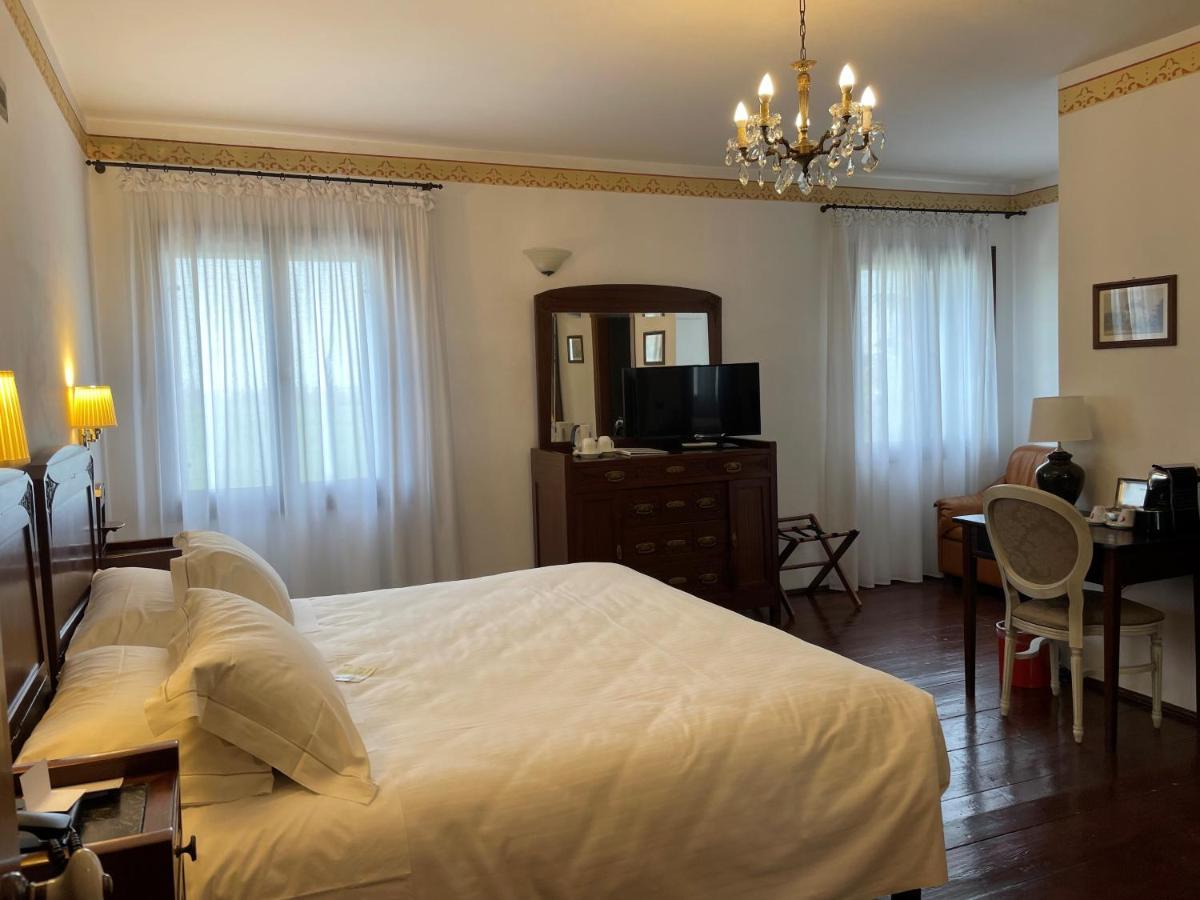 Hotel Western Tacchi 4*