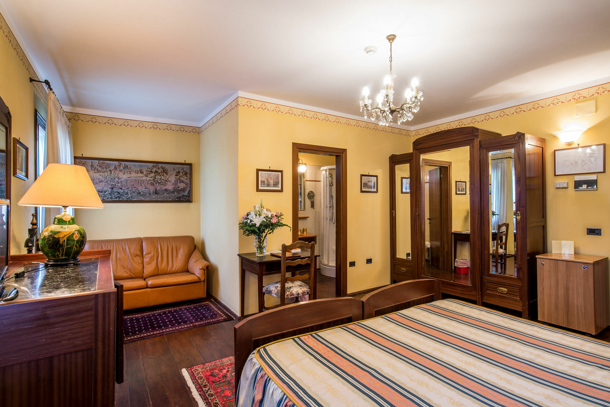 Hotel Western Tacchi