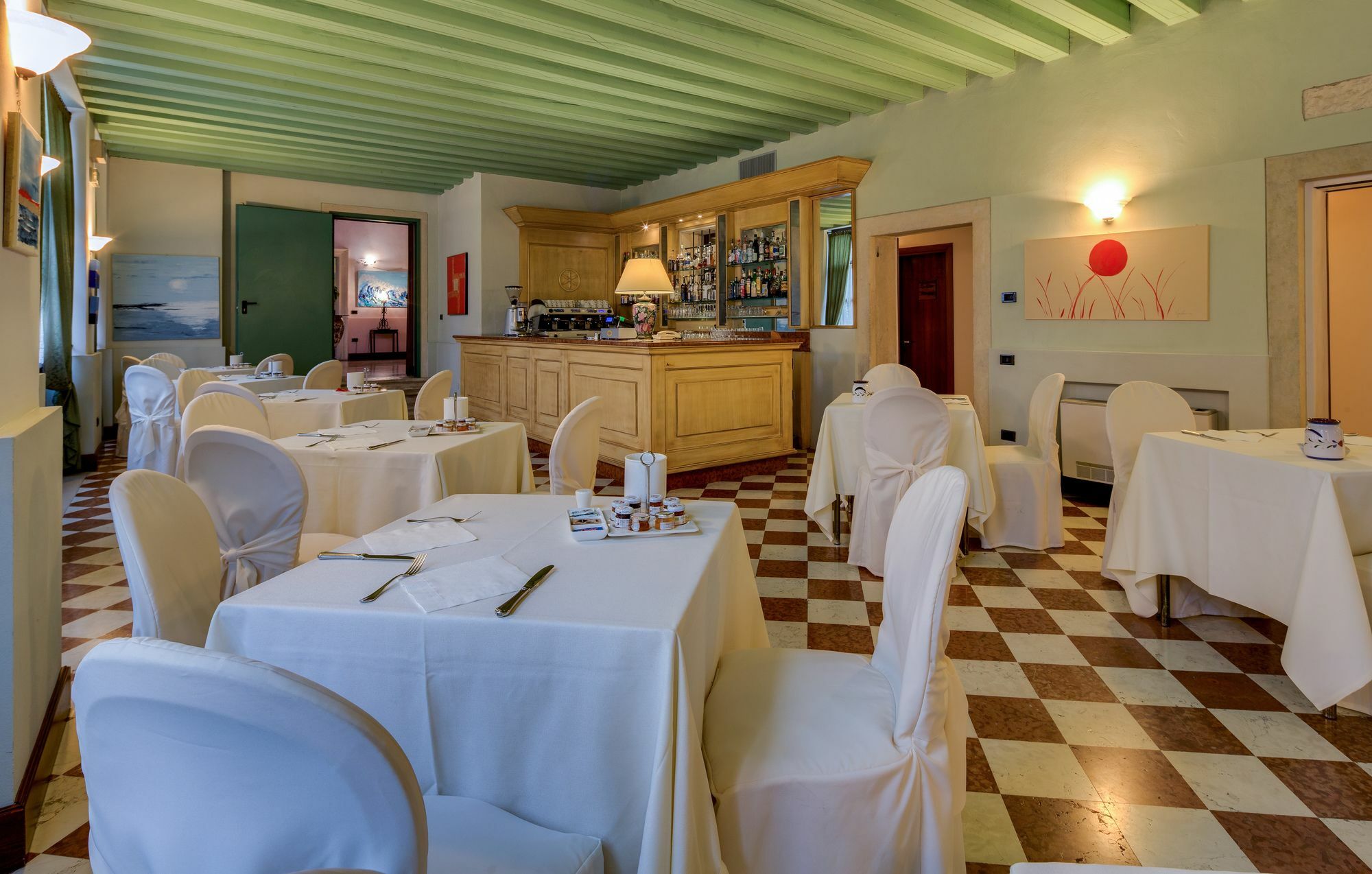 Hotel Western Tacchi 4*